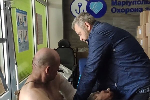 Медики-добровольцы церковной больницы святителя Алексия начали оказывать помощь в Мариуполе - Всемирный Русский Народный Собор (ВРНС)