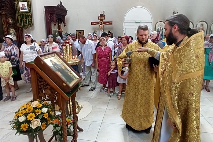 В орловских храмах появились новые иконы