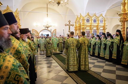 Святейший Патриарх Кирилл совершил утреню всенощного бдения в Троицком соборе Соловецкого монастыря