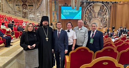 Архиепископ Роман с делегацией Якутской епархии участвуют во Всемирном Русском Народном Соборе