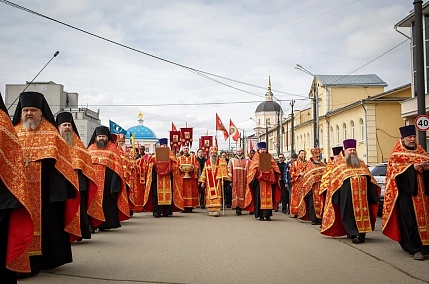 Городской крестный ход прошел по улицам Томска