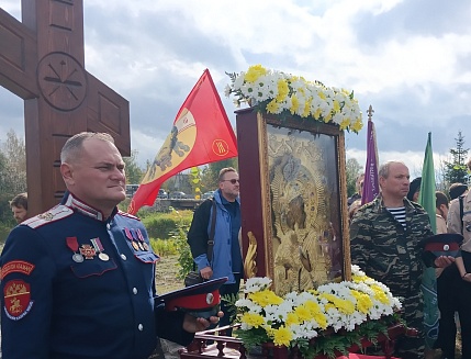 Традиционный крестный ход на Святое озеро