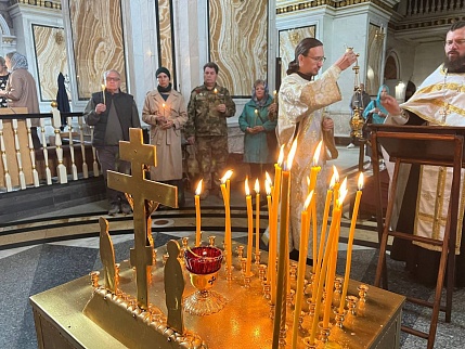 Панихида к Дню памяти детей — жертв войны в Донбассе