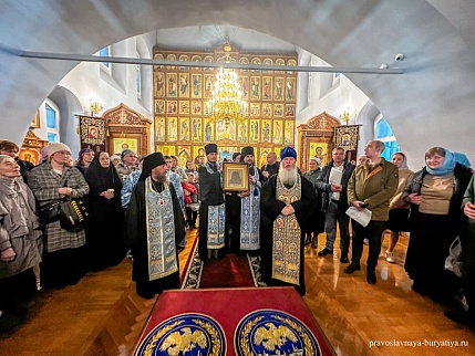 В Улан-Удэ состоялись проводы древней чудотворной Казанской иконы Матери Божией 