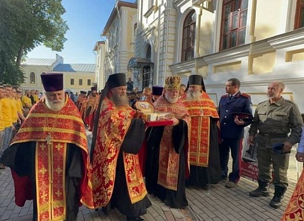 Мощи великомученика Георгия Победоносца принесены во Владимир