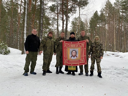 Митрополит Брянский и Севский Александр передал Рождественские подарки​ ​ защитникам​ нашего Отечества