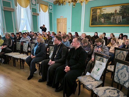 В Костромской области прошла конференция на тему помощи помощи пациентам с туберкулезом