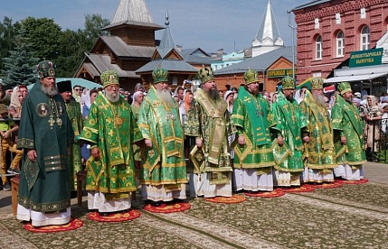 В Муромской епархии прошли торжества, посвященные дню памяти благоверных князя Петра и княгини Февронии